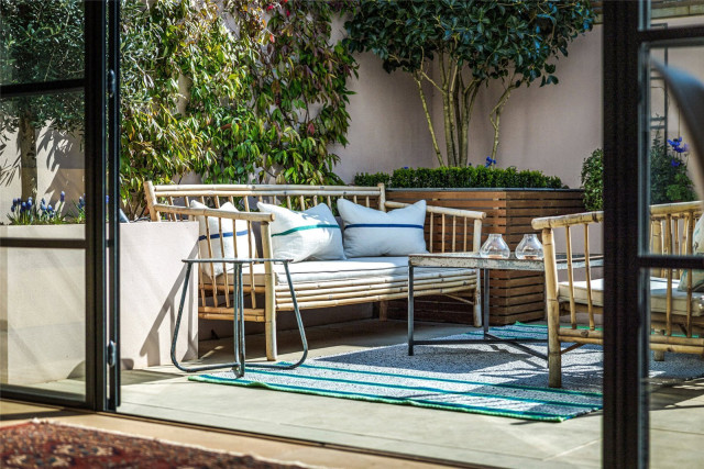 c1271e64 be7a 4739 b805 633c4a15ca15 copy