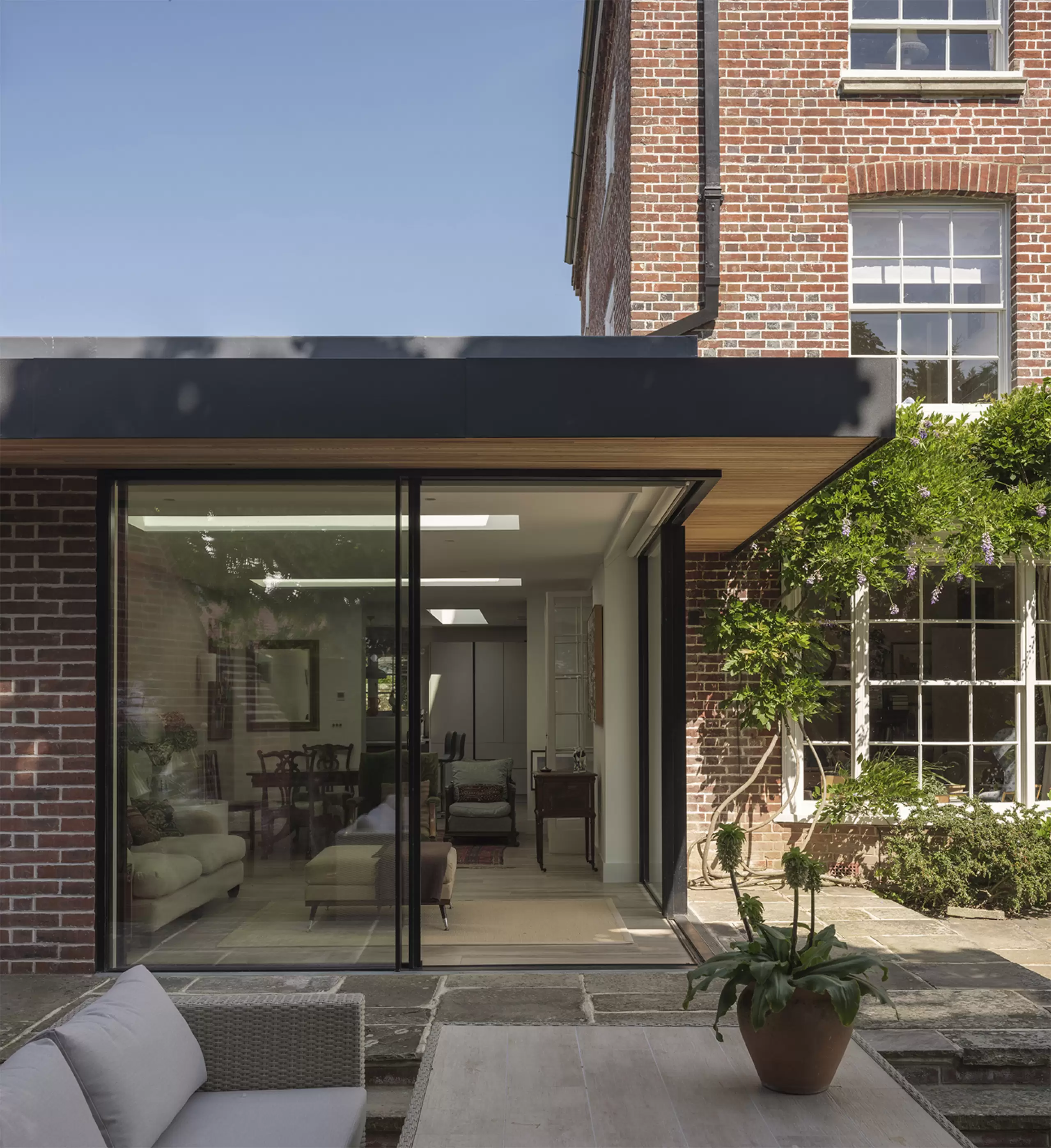 Helyer Davies Architects