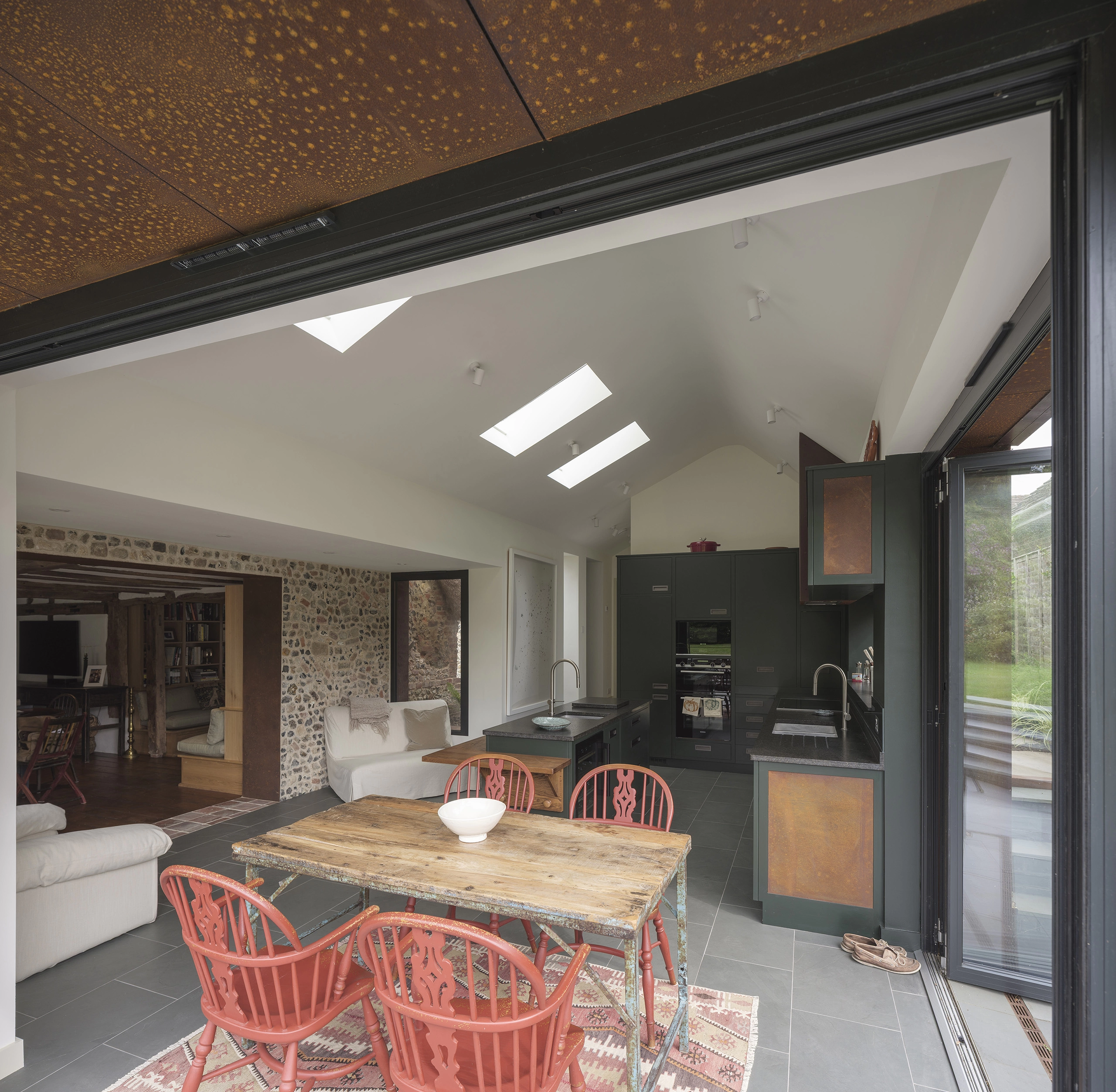 Helyer Davies Architects