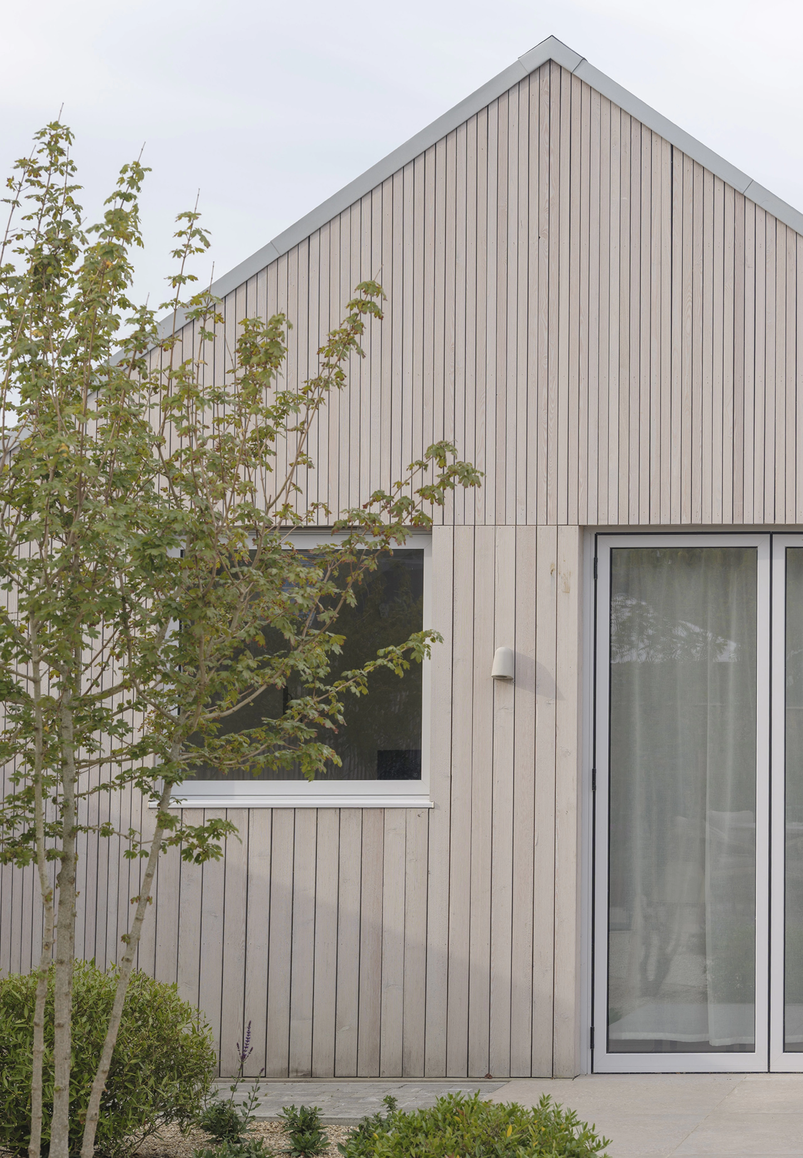 Helyer Davies Architects