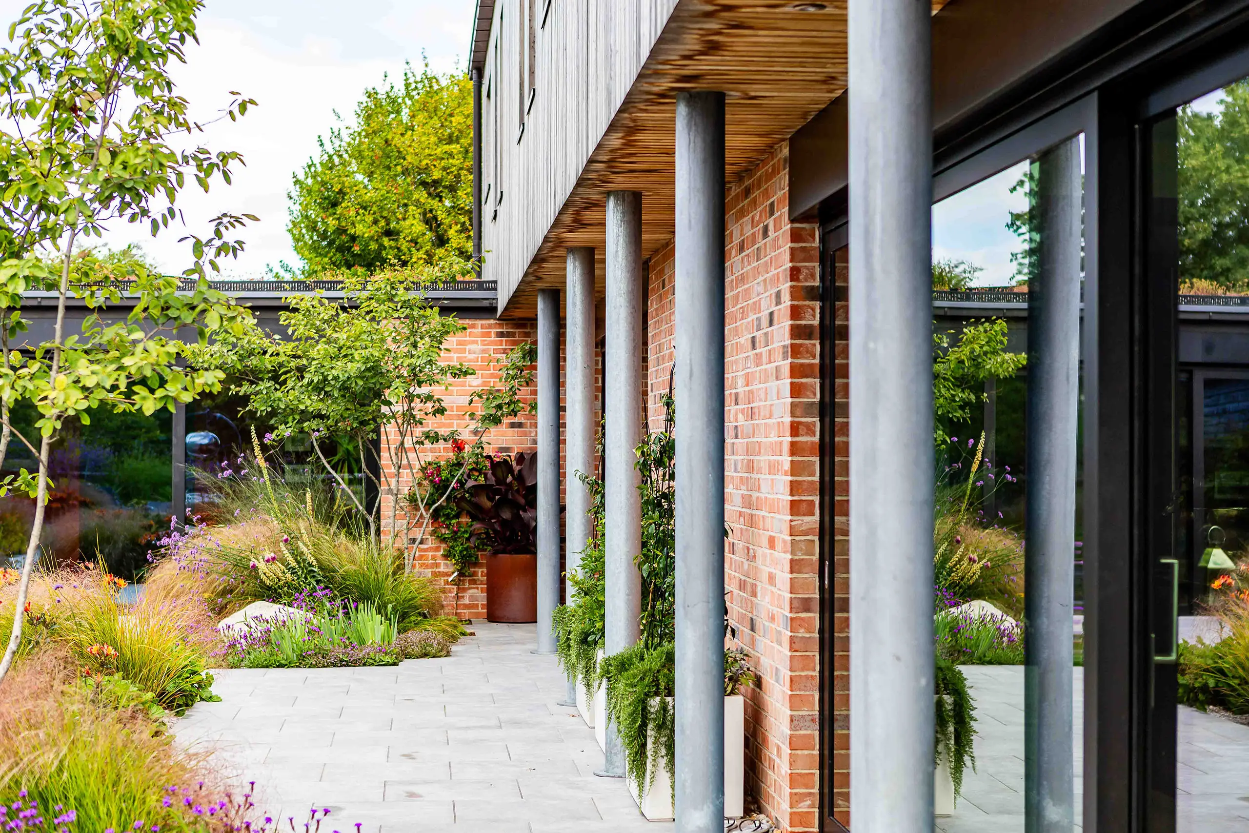 Helyer Davies Architects