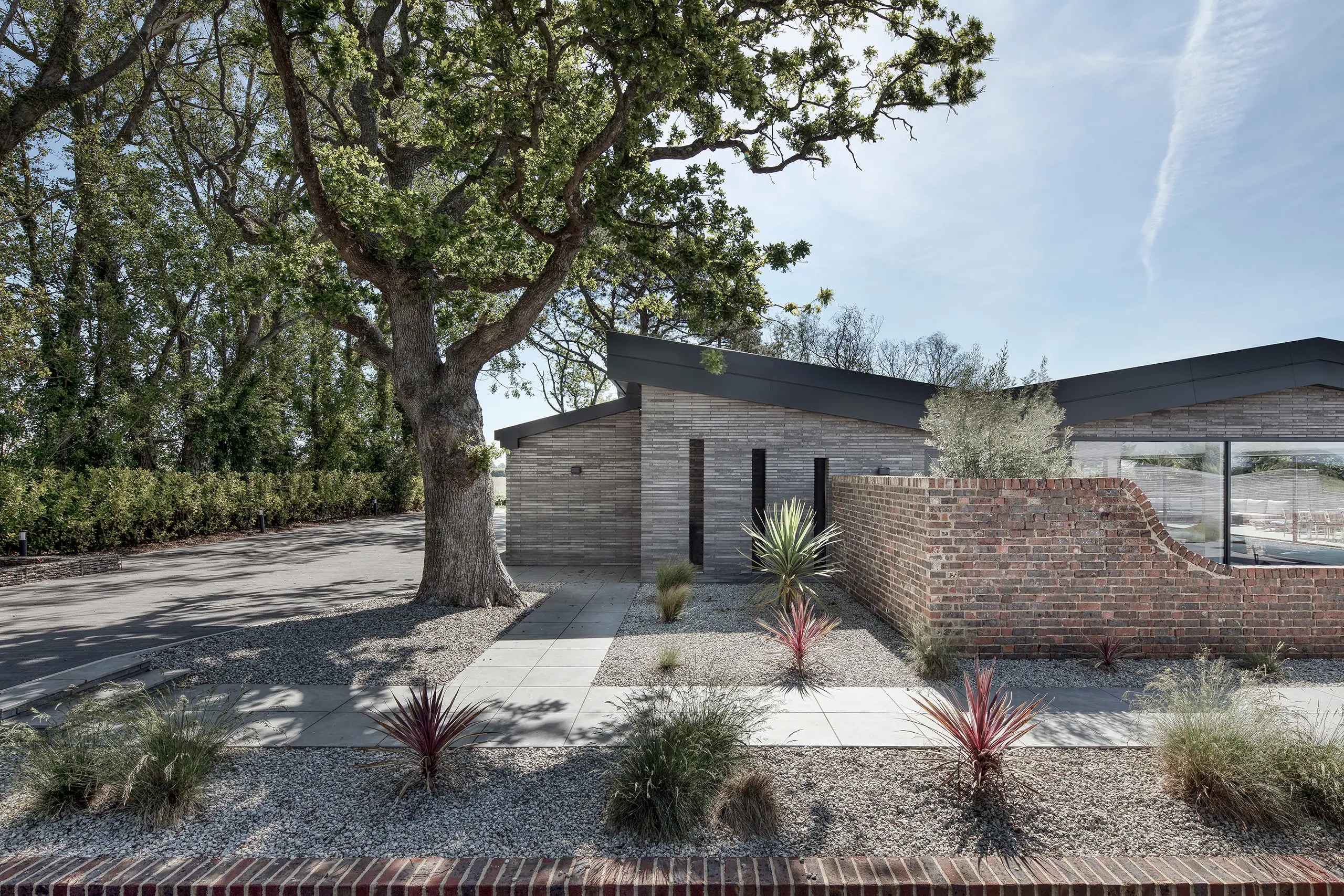 Helyer Davies Architects