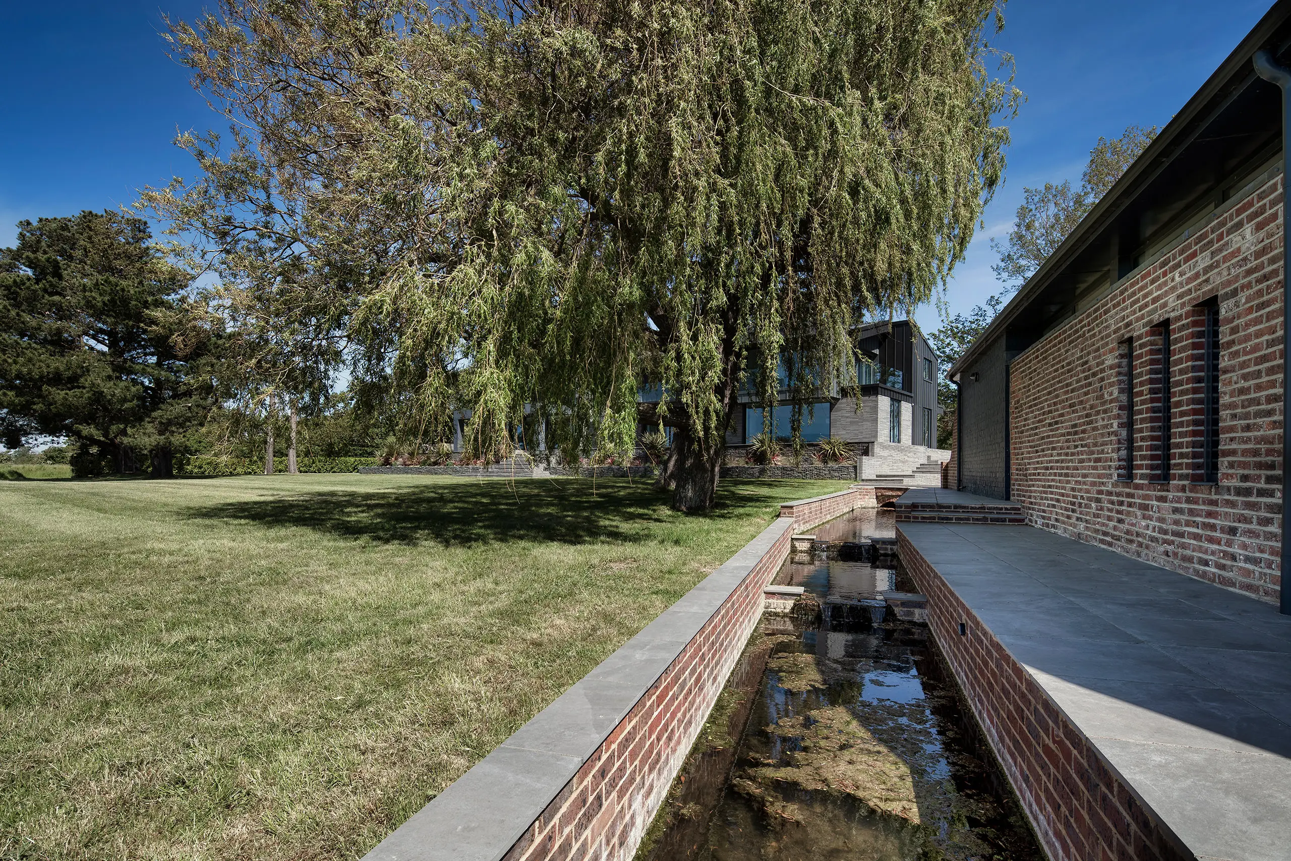 Helyer Davies Architects