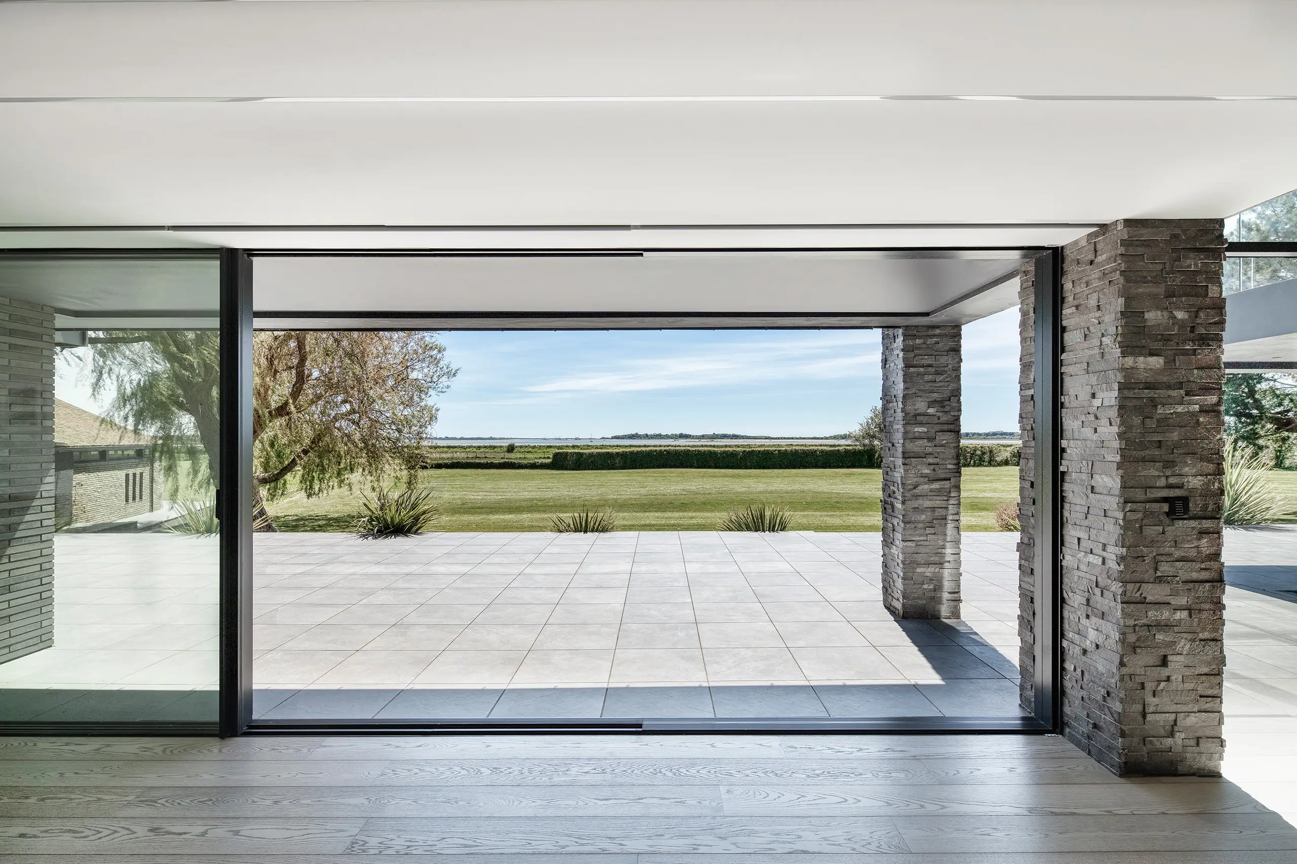 Helyer Davies Architects