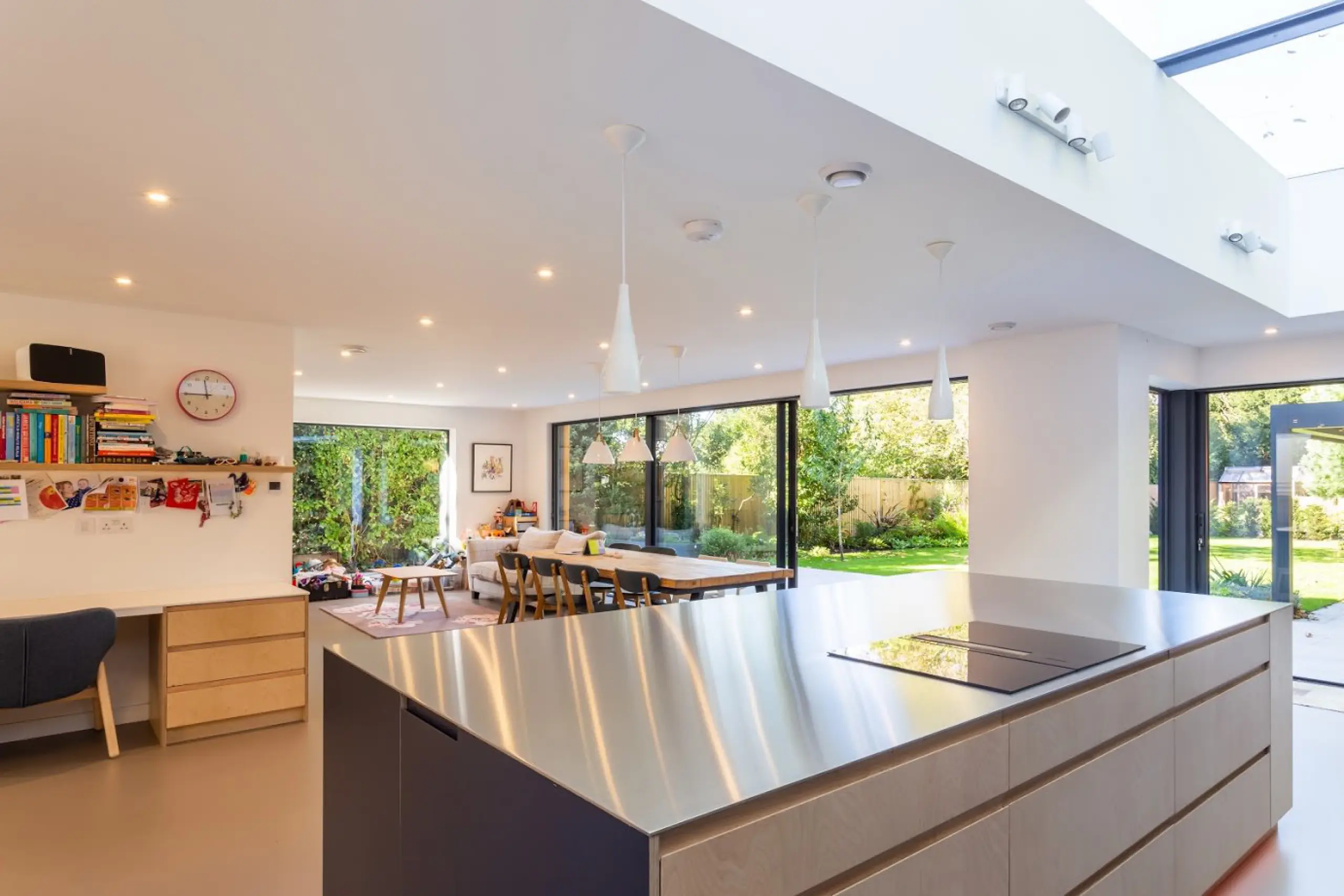 Helyer Davies Architects