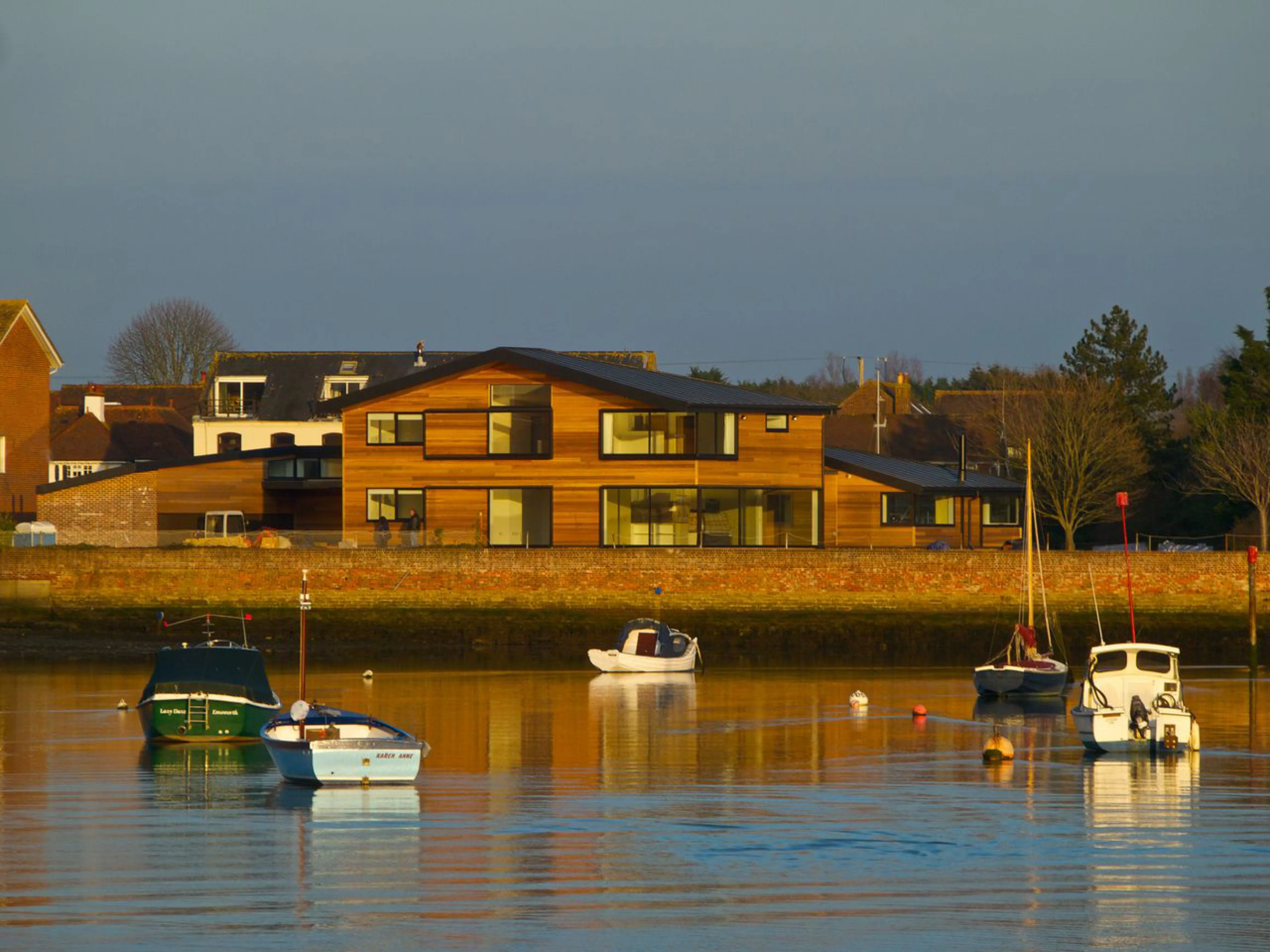 Helyer Davies Architects