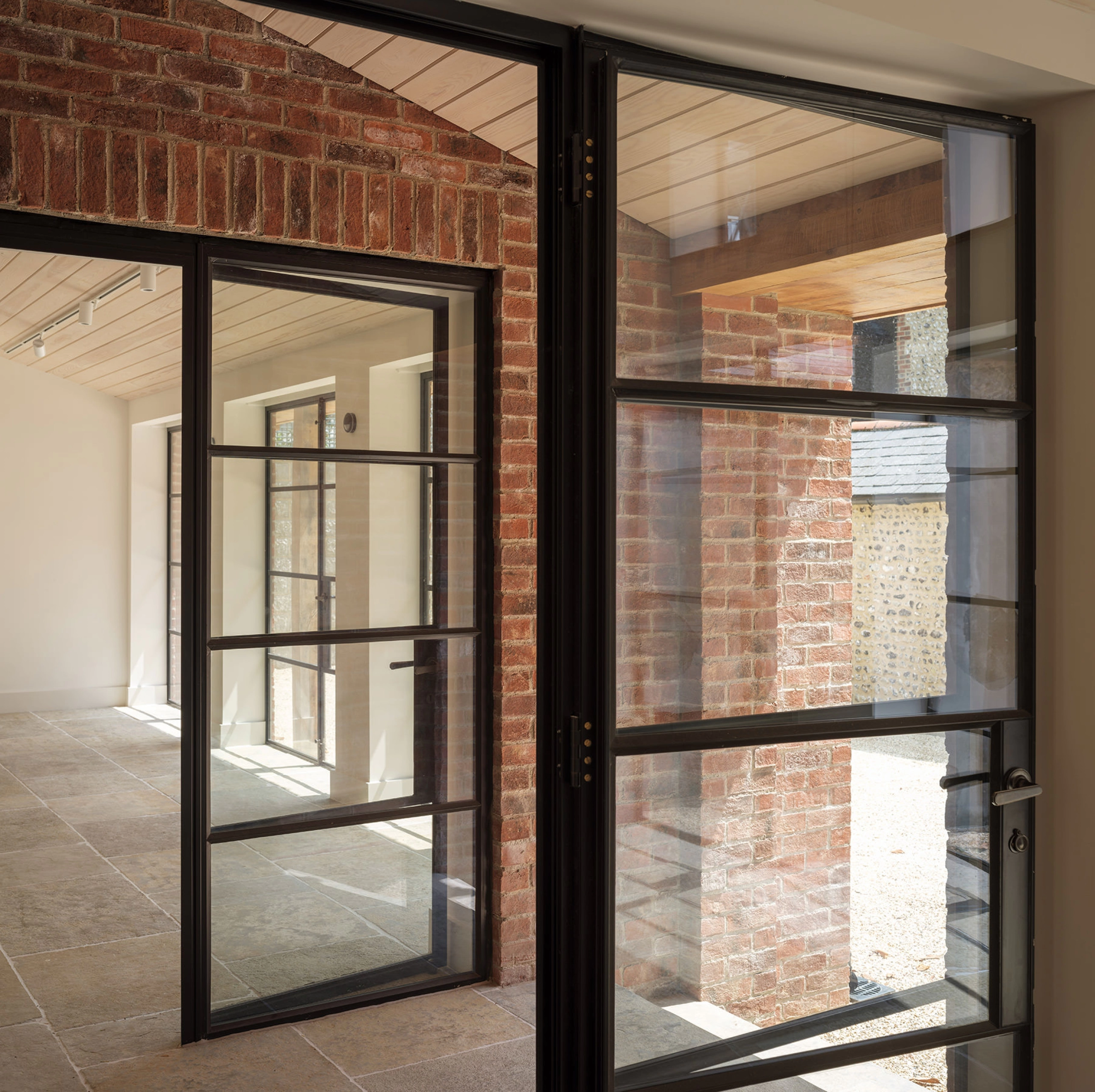 Helyer Davies Architects