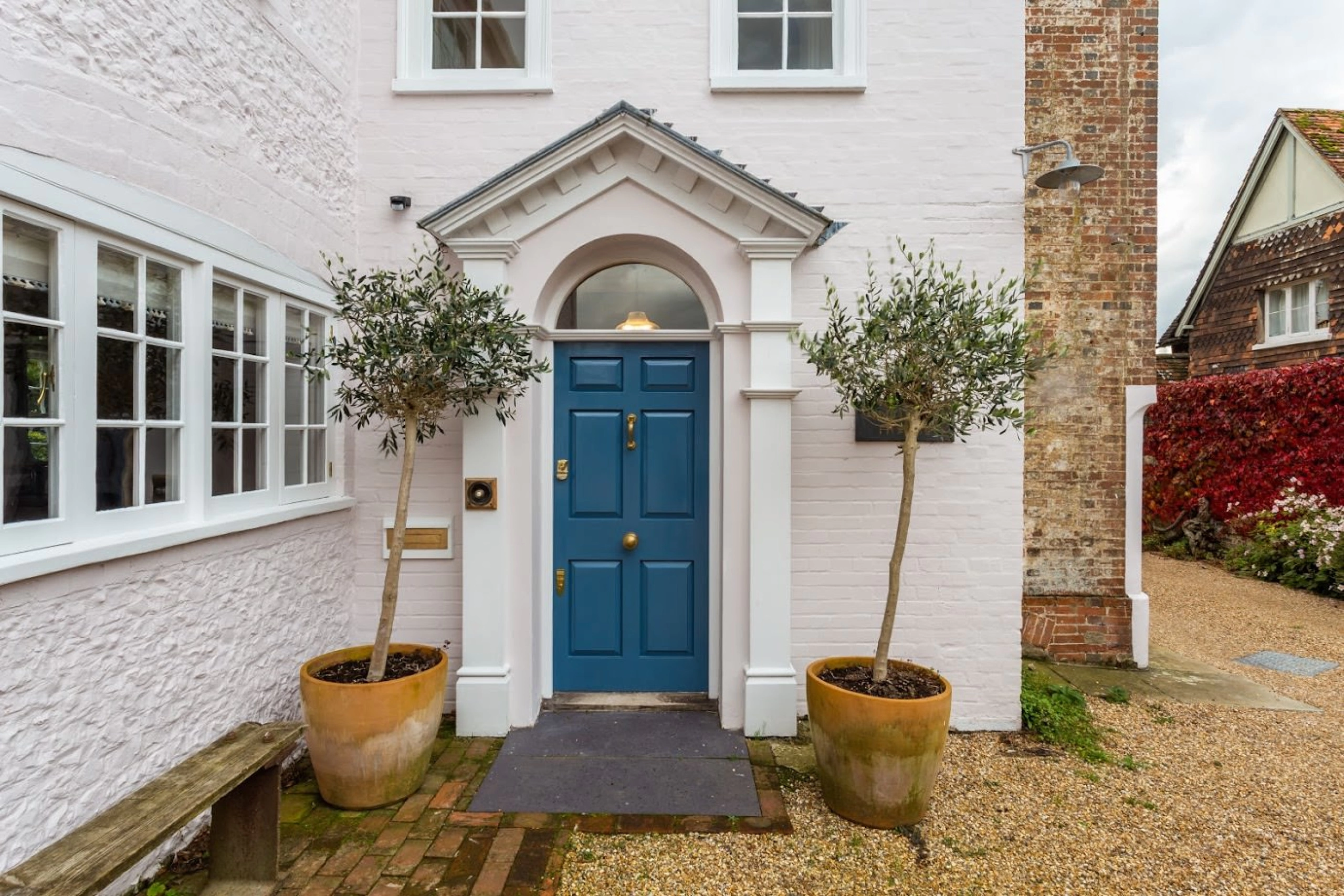 Helyer Davies Architects