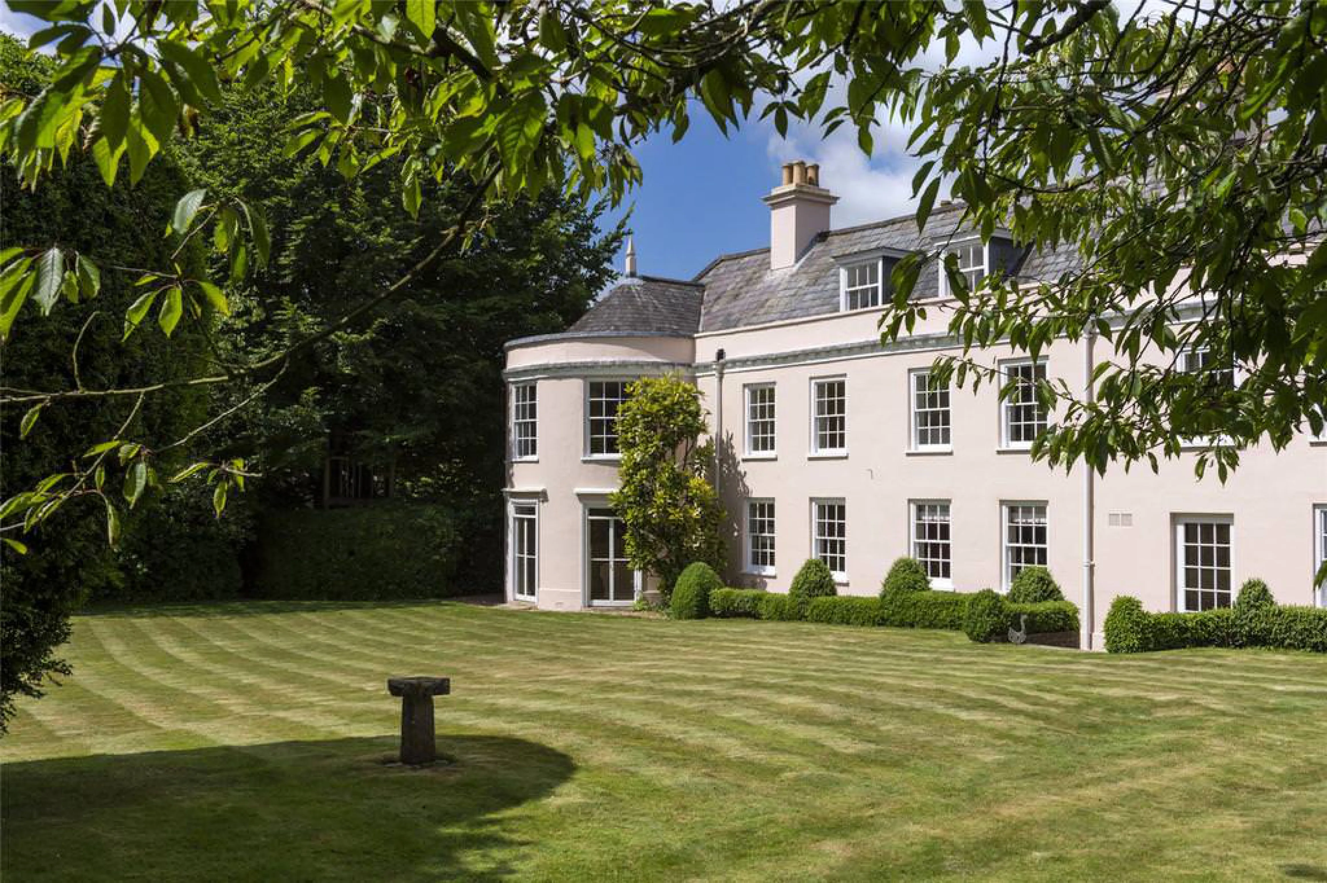 Helyer Davies Architects