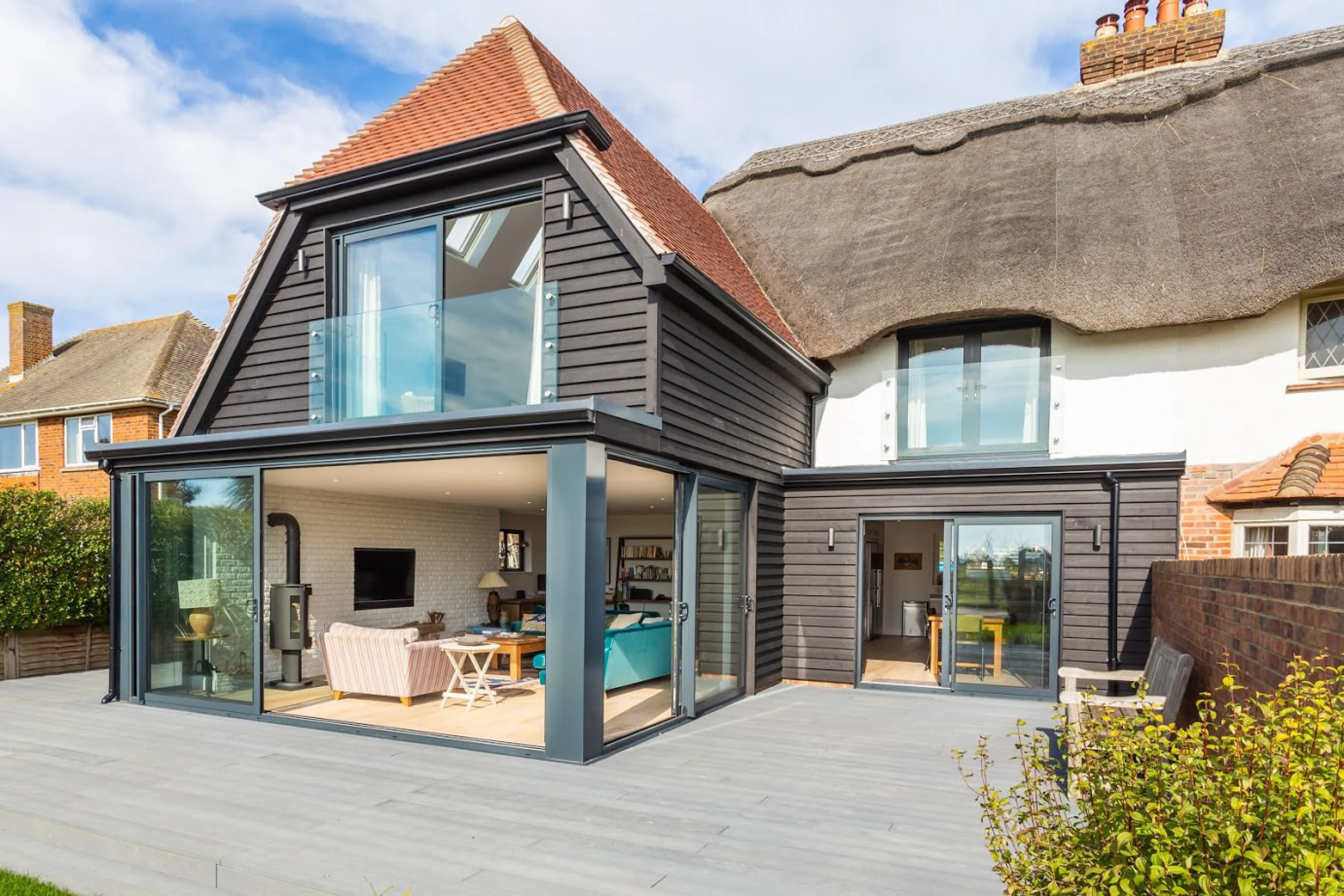 Helyer Davies Architects