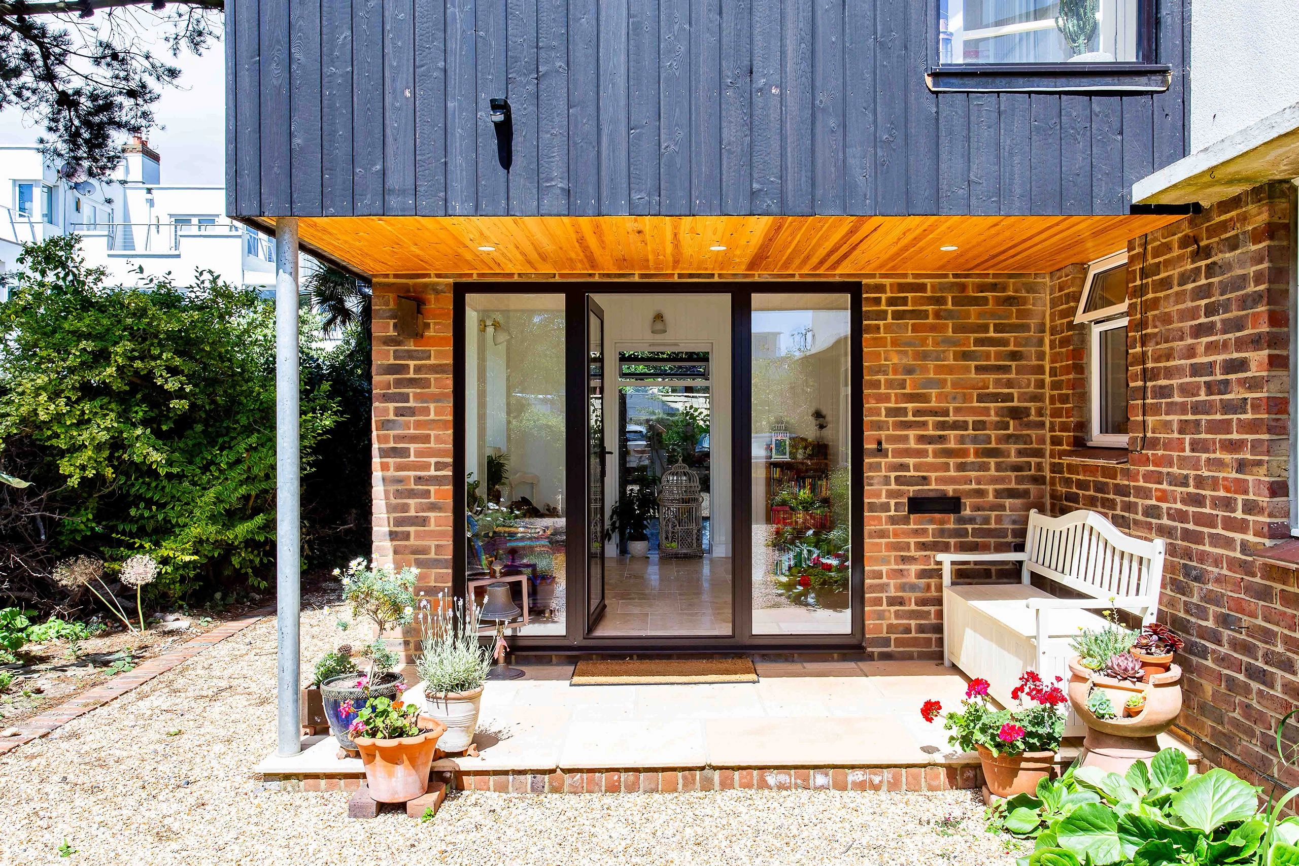 Helyer Davies Architects