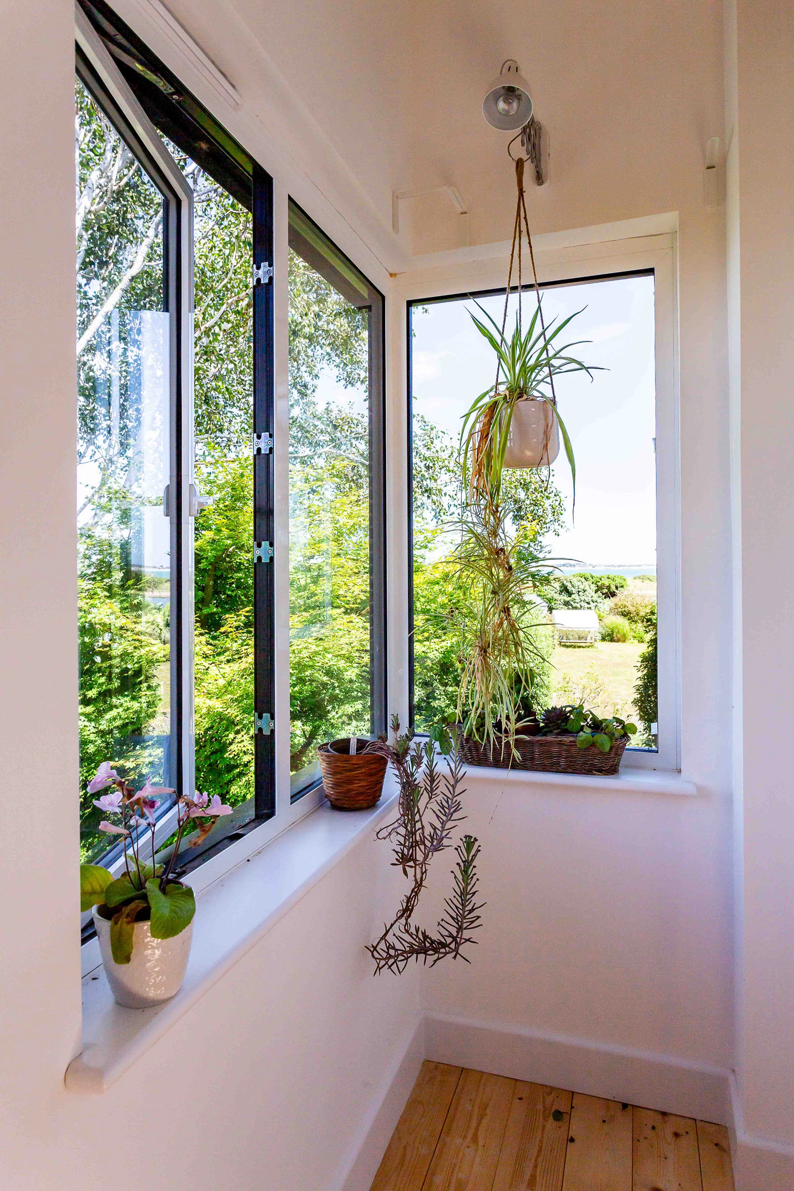 Helyer Davies Architects