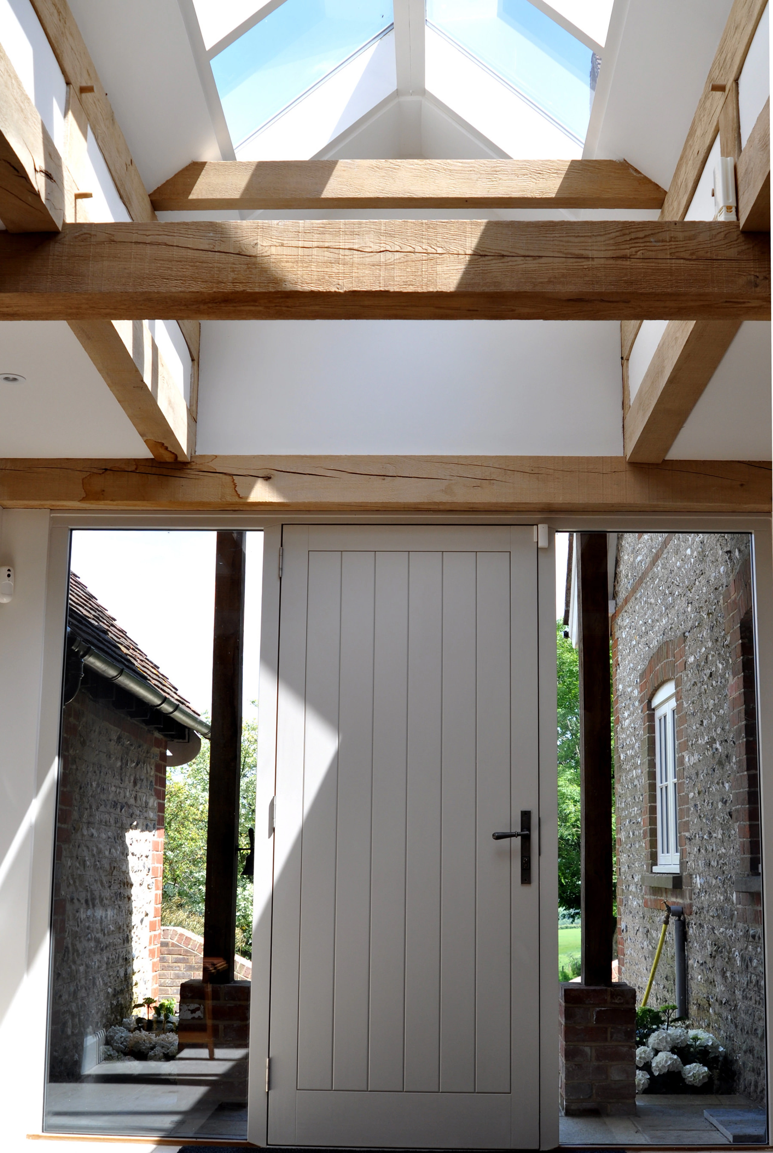 Helyer Davies Architects